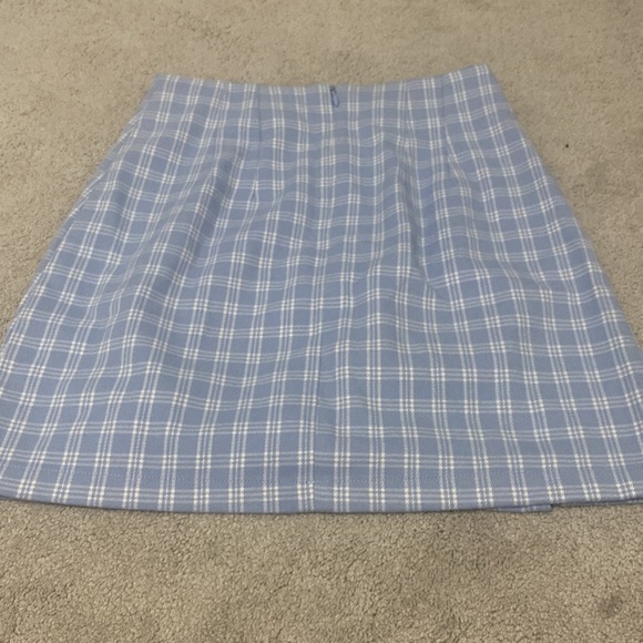 Brandy Melville skirt - Picture 5 of 6